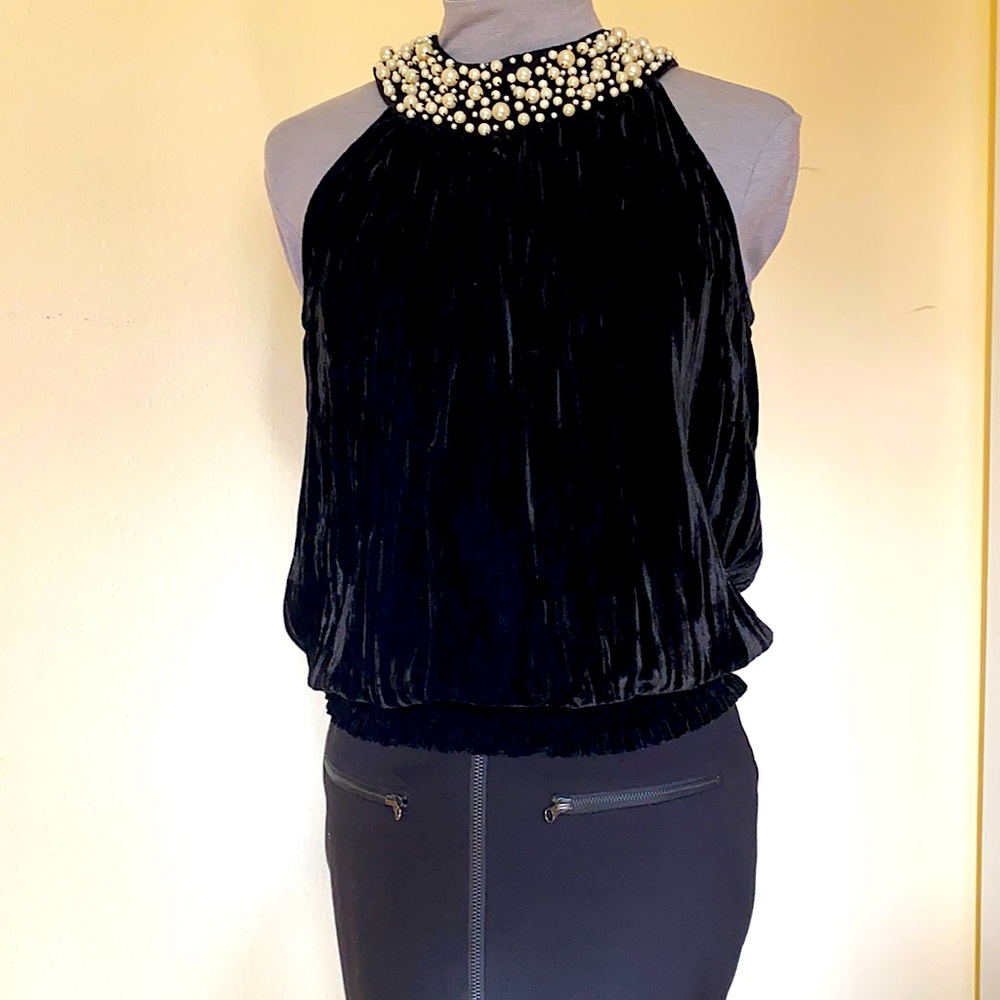Sunny Leigh velour top
